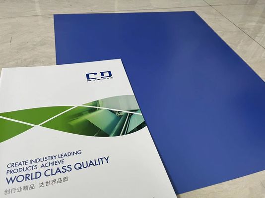 Tấm CTP Nhiệt Xanh Với Thời Gian Tráng 25-30 Giây Và Nguồn Sáng Nhạy 830nm Cho In Ấn Độ Chính Xác Cao
